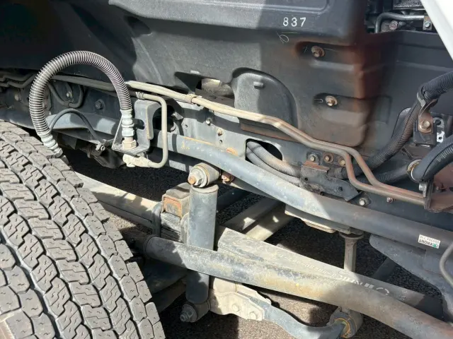 いすゞ ギガ 2PG-CYJ77C(2WD)の写真35