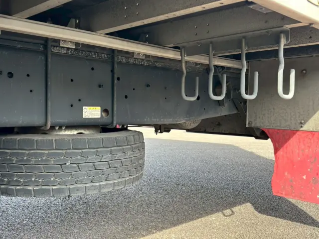 いすゞ ギガ 2PG-CYJ77C(2WD)の写真36