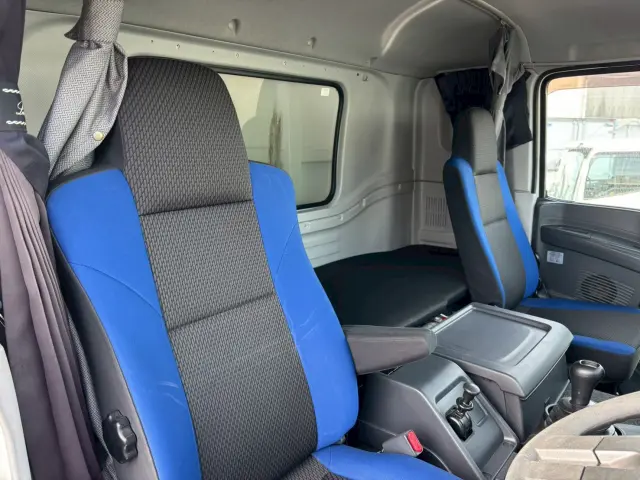 いすゞ ギガ 2PG-CYJ77C(2WD)の写真40