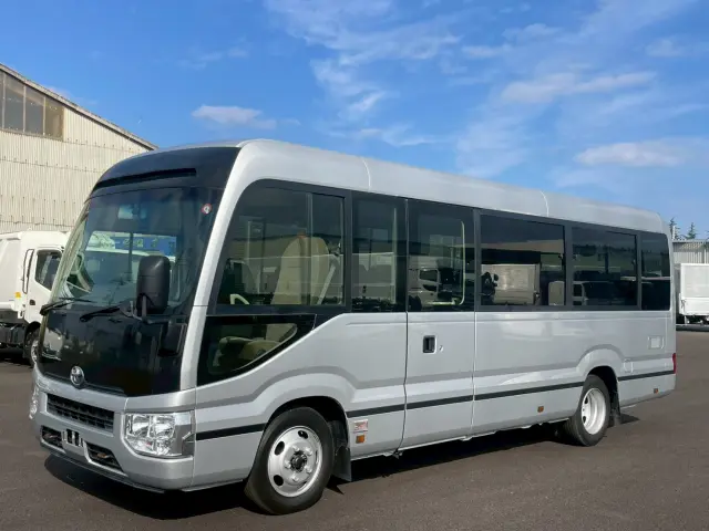 トヨタ コースター SKG-XZB70(2WD)の写真1