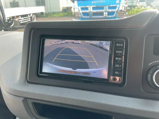 トヨタ コースター SKG-XZB70(2WD)の写真23