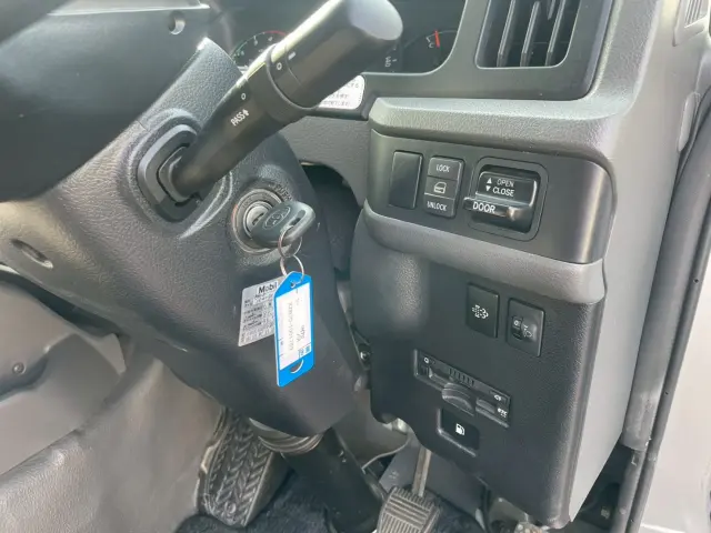 トヨタ コースター SKG-XZB70(2WD)の写真26