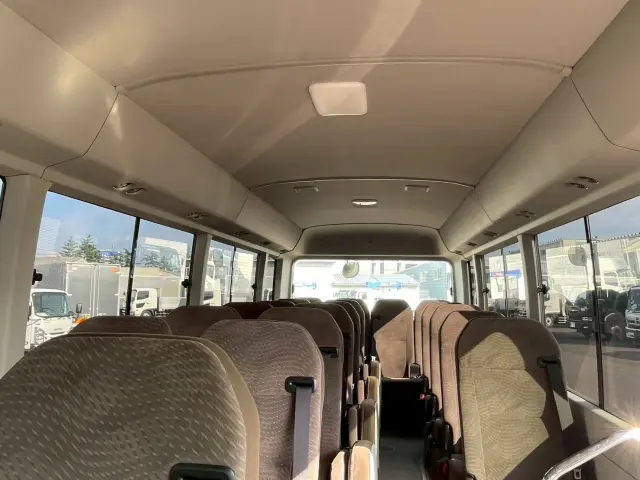 トヨタ コースター SKG-XZB70(2WD)の写真29