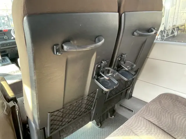 トヨタ コースター SKG-XZB70(2WD)の写真31