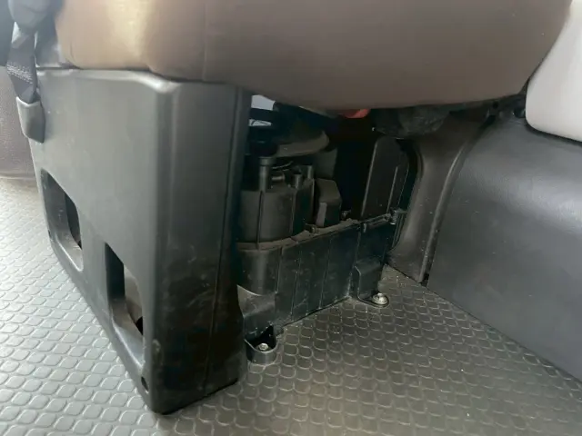 トヨタ コースター SKG-XZB70(2WD)の写真36