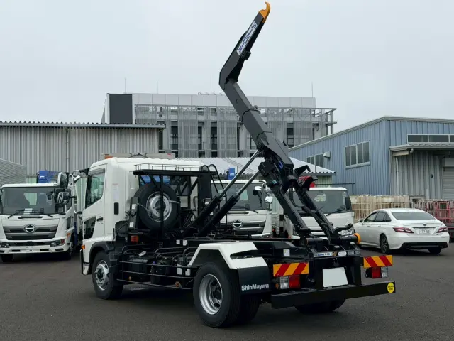 日野 レンジャー 2PG-FJ2ACA(2WD)の写真8