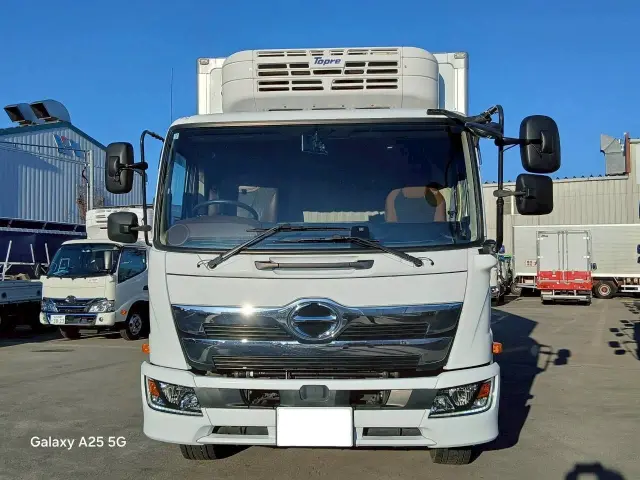 日野 レンジャー 2KG-FE2ABG(2WD)の写真2