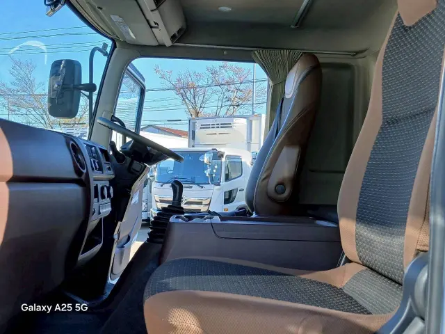 日野 レンジャー 2KG-FE2ABG(2WD)の写真33