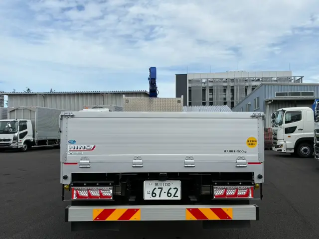 日野 プロフィア 2DG-FS1AHC(6x4)の写真5