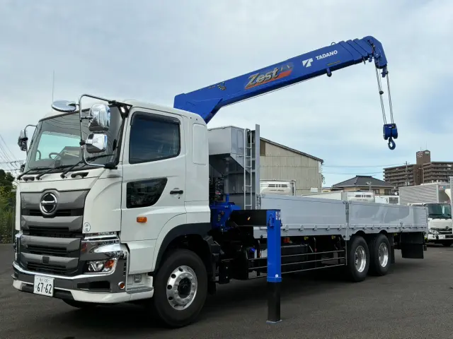 日野 プロフィア 2DG-FS1AHC(6x4)の写真7
