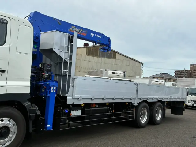 日野 プロフィア 2DG-FS1AHC(6x4)の写真9