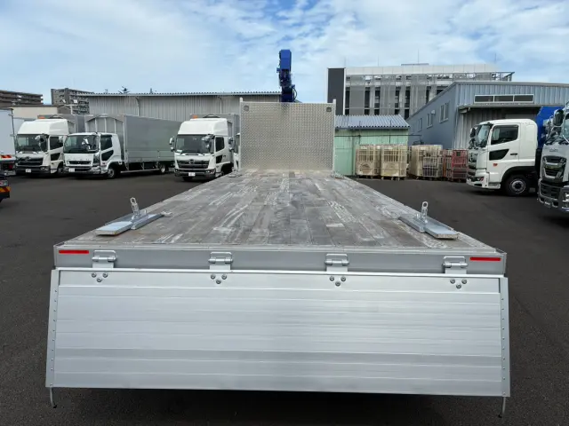 日野 プロフィア 2DG-FS1AHC(6x4)の写真17
