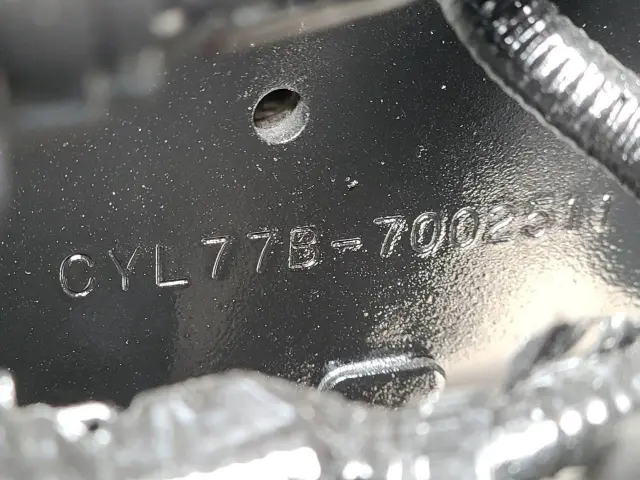 いすゞ ギガ QPG-CYL77B(6x2)の写真32