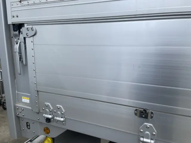 日野 レンジャー 2KG-GD2ABG(2WD)の写真10