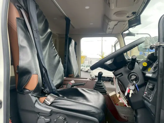 日野 レンジャー 2KG-GD2ABG(2WD)の写真33