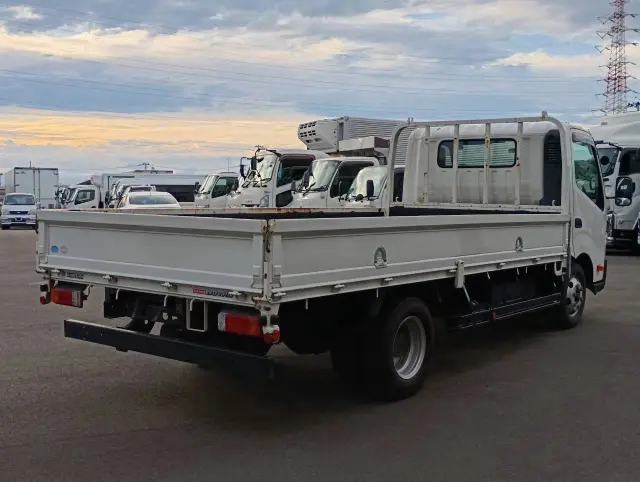 日野 デュトロ TPG-XZU712M(2WD)の写真4