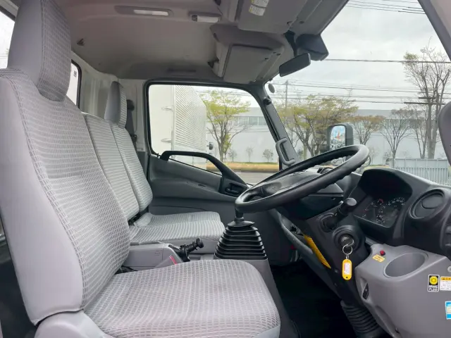 日野 デュトロ TKG-XZU722M(2WD)の写真31