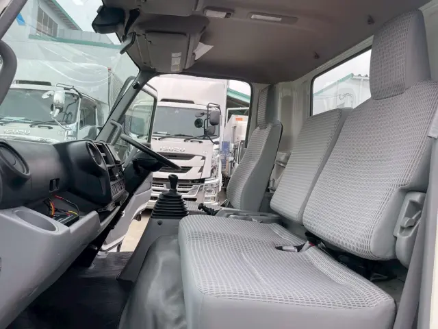 日野 デュトロ TKG-XZU722M(2WD)の写真32