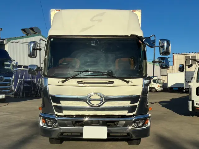 日野 レンジャー 2PG-FE2ABG(2WD)の写真2