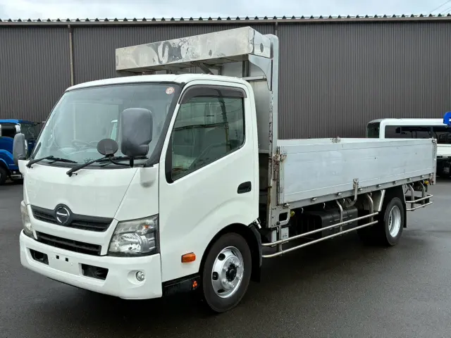 日野 デュトロ TKG-XZU720M(2WD)の写真1