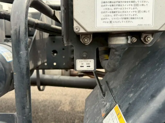 三菱 キャンター 2PG-FEB80(2WD)の写真27