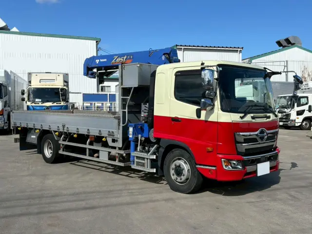 日野 レンジャー 2KG-FE2ABA(2WD)の写真3