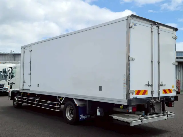 日野 レンジャー 2PG-FE2ABG(2WD)の写真6