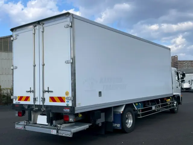 日野 レンジャー 2PG-FE2ABG(2WD)の写真4