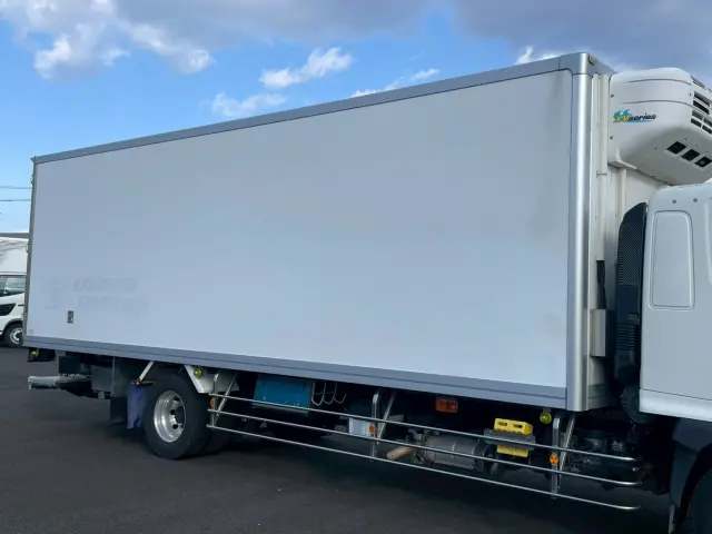 日野 レンジャー 2PG-FE2ABG(2WD)の写真8