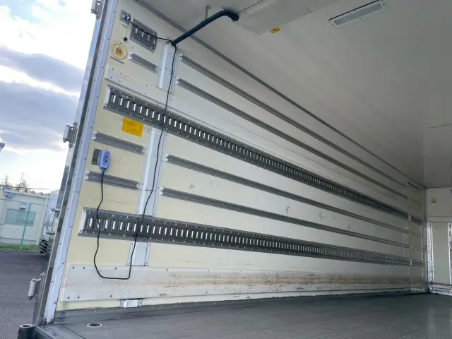 日野 レンジャー 2PG-FE2ABG(2WD)の写真10