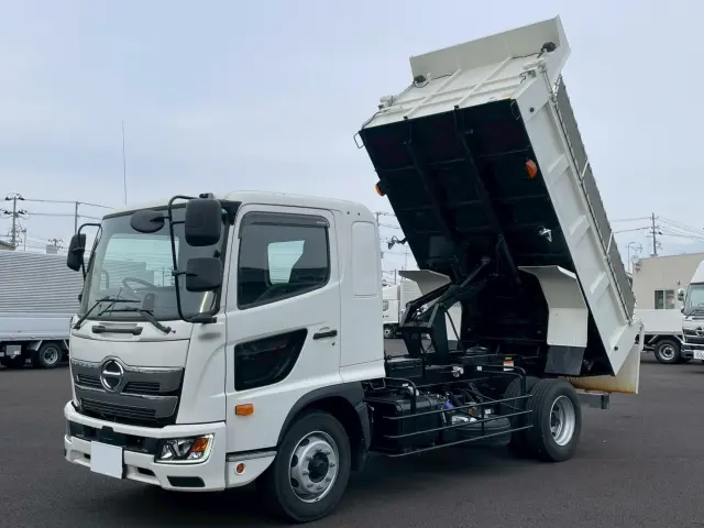 日野 レンジャー 2KG-FE2ACA(2WD)の写真1