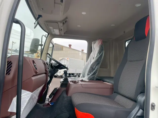 日野 レンジャー 2KG-FE2ACA(2WD)の写真34