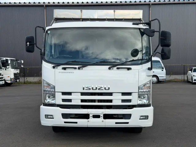 いすゞ フォワード SKG-FSR90S2(2WD)の写真2