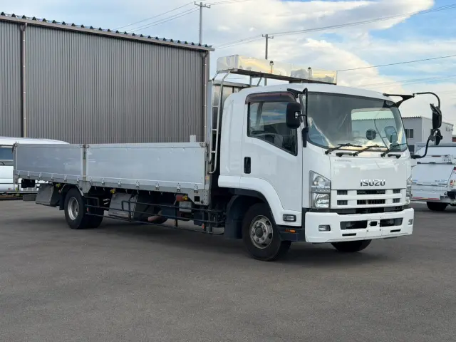 いすゞ フォワード SKG-FSR90S2(2WD)の写真3