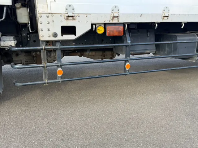 いすゞ フォワード SKG-FSR90S2(2WD)の写真22