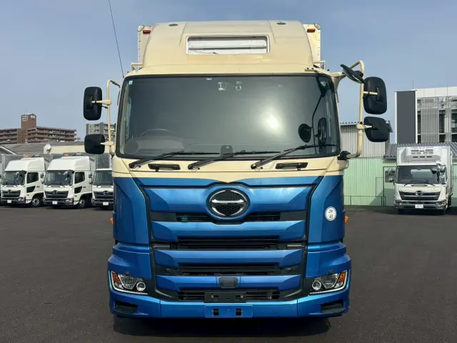 日野 プロフィア 2DG-FW1AHG(8x4)の写真2