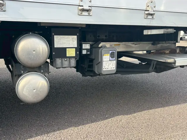 日野 プロフィア 2DG-FW1AHG(8x4)の写真27