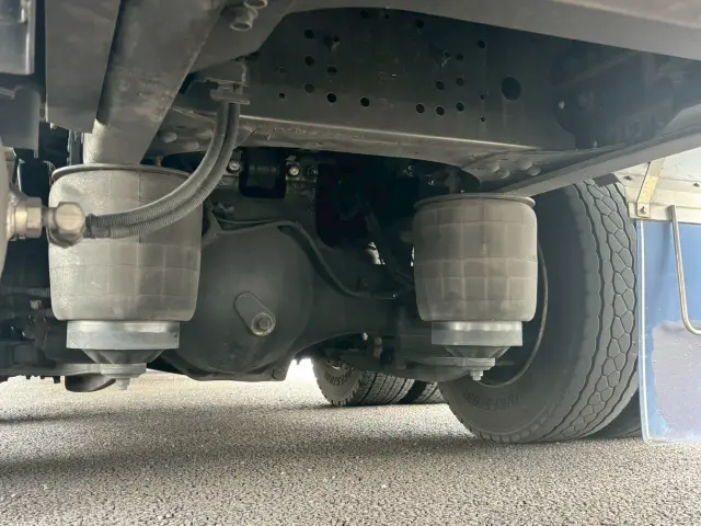 日野 プロフィア 2DG-FW1AHG(8x4)の写真31