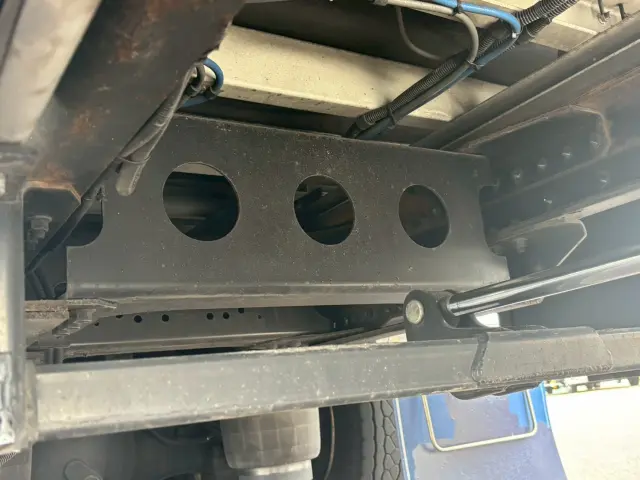 日野 プロフィア 2DG-FW1AHG(8x4)の写真37