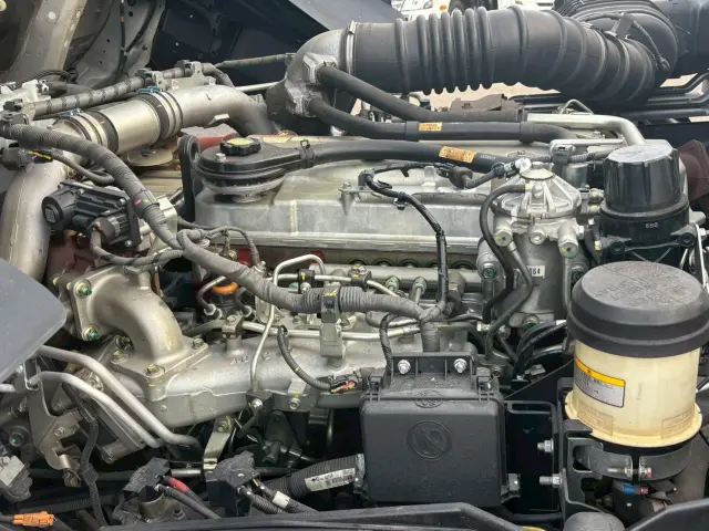 日野 プロフィア 2DG-FW1AHG(8x4)の写真38