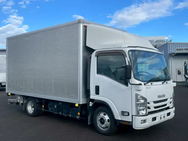 いすゞ エルフ 2RG-NPR88AN(2WD)の写真3