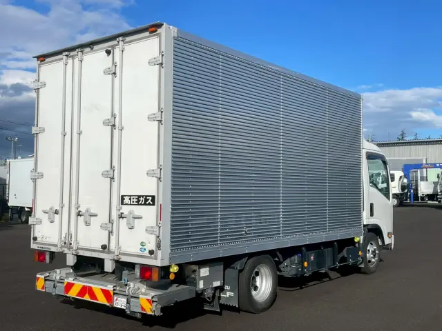 いすゞ エルフ 2RG-NPR88AN(2WD)の写真4