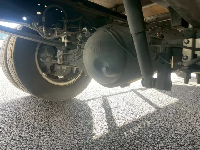 いすゞ エルフ 2RG-NPR88AN(2WD)の写真31