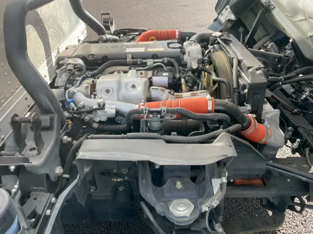 いすゞ エルフ 2RG-NPR88AN(2WD)の写真35