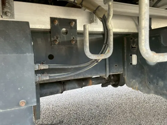 日野 レンジャー 2KG-FD2ABG(2WD)の写真27