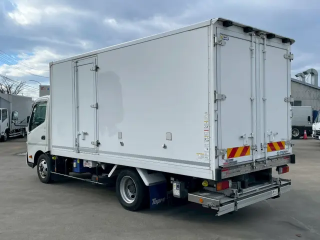 日野 デュトロ TPG-XZU712Mの写真6