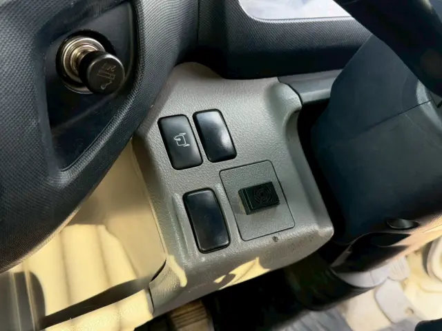 日野 デュトロ TKG-XZU700X(2WD)の写真46