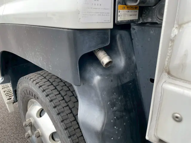いすゞ ギガ 2PG-CYJ77C(8x4)の写真31