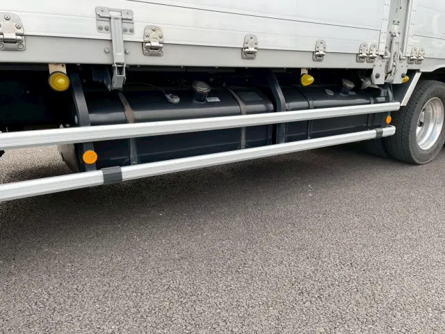 いすゞ ギガ 2PG-CYJ77C(8x4)の写真33