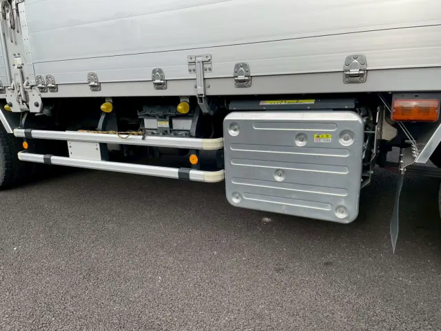 いすゞ ギガ 2PG-CYJ77C(8x4)の写真34